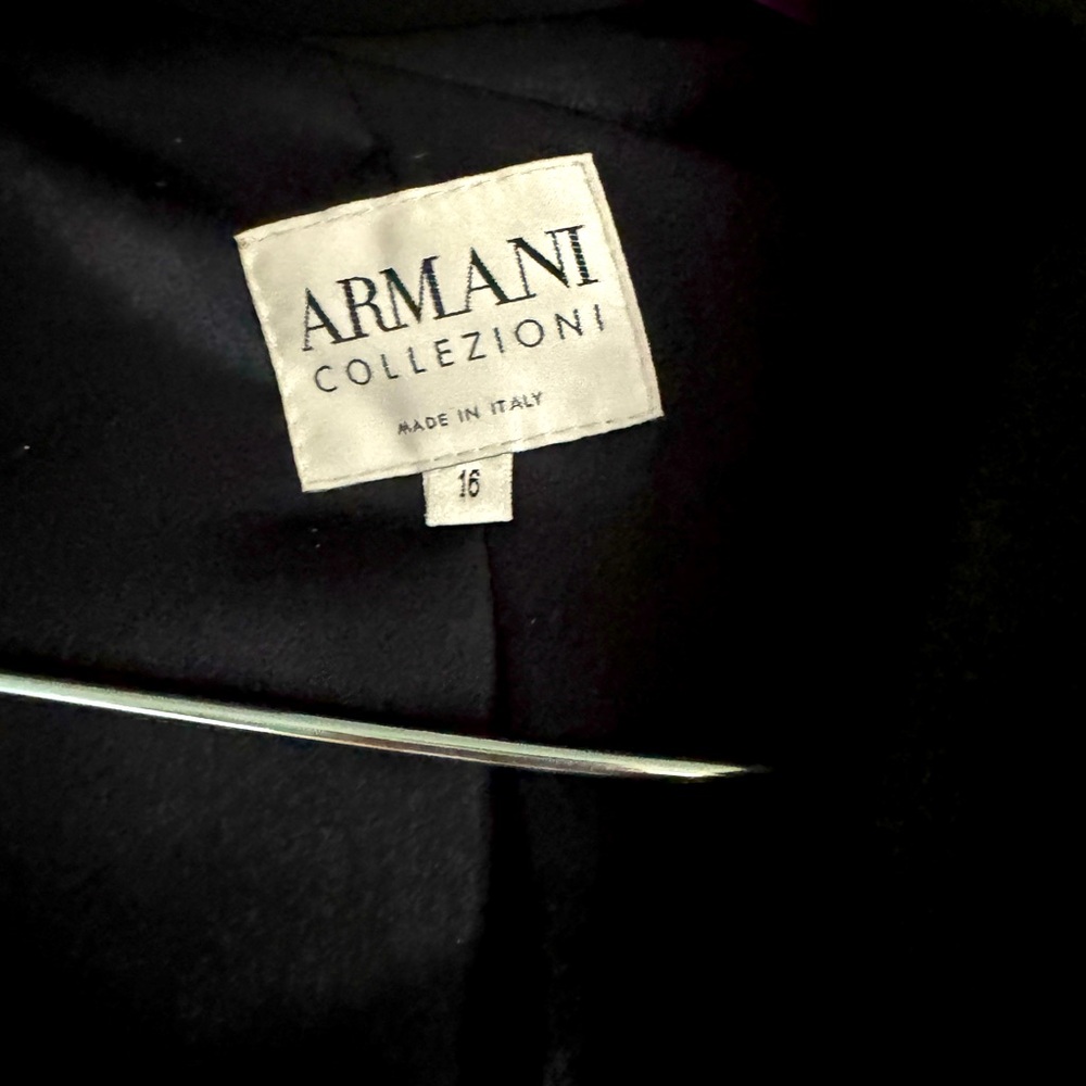 Suit Armani size 16